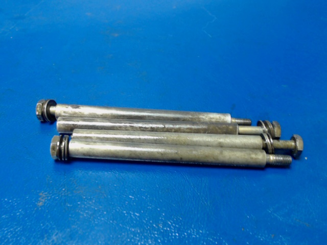 SET Cessna - Bolt-Oil Cooler (Set Of 4)
